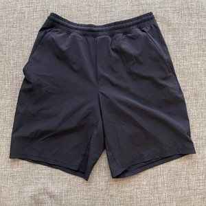 Lululemon Pace Breaker, Sz Medium, Lined, 9" inseam